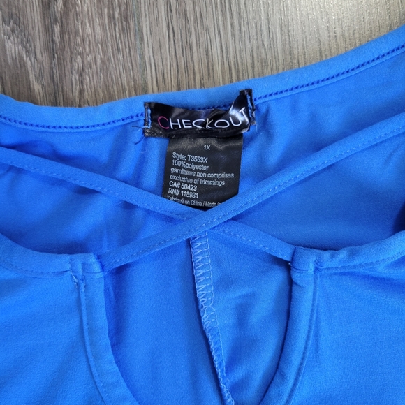 Checkout 3/4 sleeve tee - Picture 2 of 4